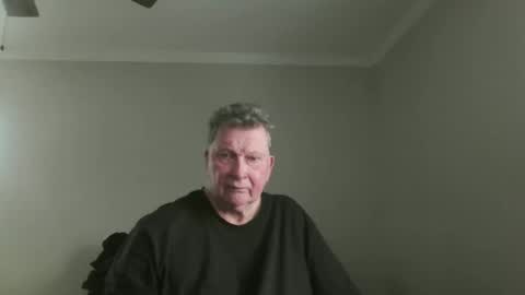 island625103 online show from 01.31.26