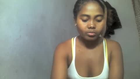 Snapshot of ismayrah chatting on 05.26.26 ismayrah online show from 05.26.26