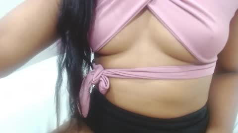 Snapshot of issa_km chatting on 12.26.24 issa_km online show from 12.26.24