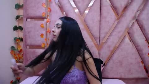 Snapshot of issabela_mackey_ chatting on 11.06.25 issabela_mackey_ online show from 11.06.25