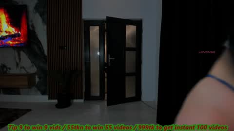 Snapshot of issabellaa chatting on 01.29.25 Issy online show from 01.29.25