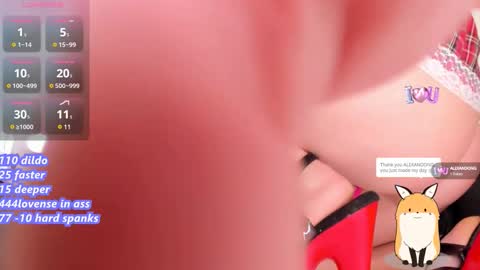 Snapshot of issabellaa chatting on 10.10.25 Issy online show from 10.10.25