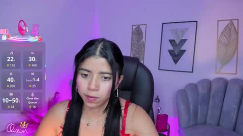 issi_loren online show from 03.13.26