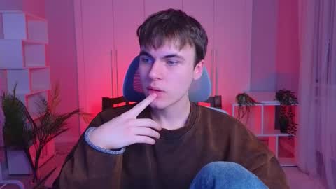 Maks online show from 01.30.25