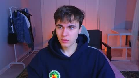 Maks online show from 02.15.25