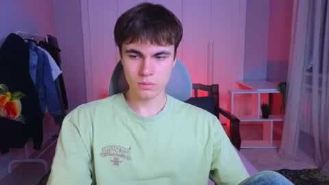 Maks online show from 02.28.25