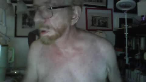 Snapshot of isubmissiveslut chatting on 07.23.26 ImYourBitch online show from 07.23.26