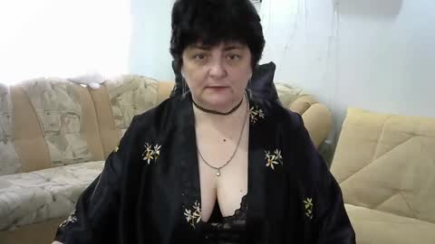 Snapshot of isxloves chatting on 02.28.25 IsXLoves online show from 02.28.25