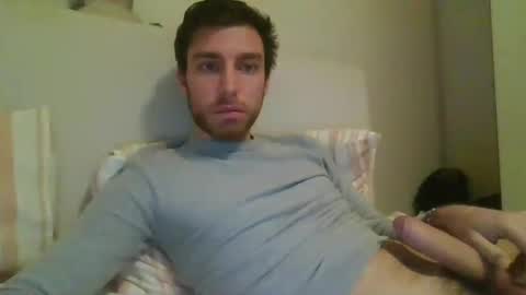 italian_boy_22 online show from 12.19.24