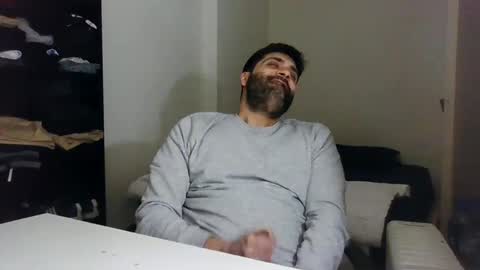 Snapshot of italianboybcn chatting on 01.14.25 italianboybcn online show from 01.14.25