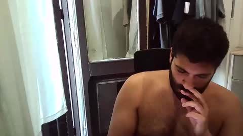 Snapshot of italianboybcn chatting on 09.15.25 italianboybcn online show from 09.15.25