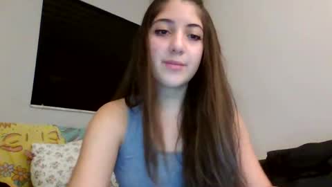 Snapshot of italiankittyx chatting on 09.25.25 ItalianKitty online show from 09.25.25