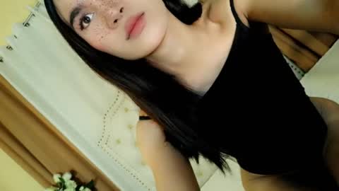 Snapshot of its_baby_jirah chatting on 06.13.26 jirah cabs online show from 06.13.26