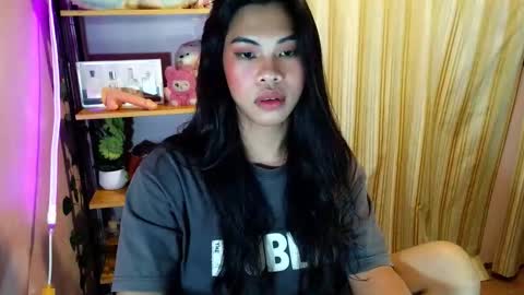its_chloe20 online show from 06.11.26