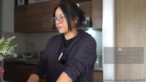 Jessi online show from 09.24.25