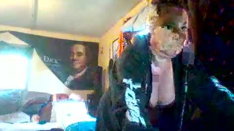 Snapshot of its_kimber chatting on 02.16.26 its kimber online show from 02.16.26