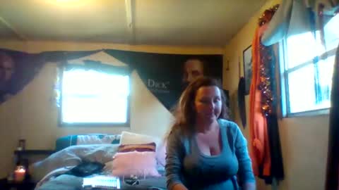 Snapshot of its_kimber chatting on 03.02.26 its kimber online show from 03.02.26