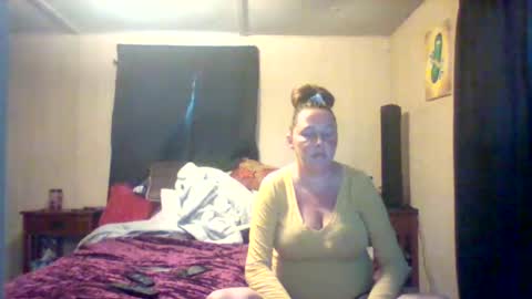 Snapshot of its_kimber chatting on 04.05.26 its kimber online show from 04.05.26