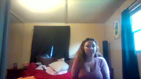 Snapshot of its_kimber chatting on 04.08.26 its kimber online show from 04.08.26