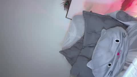 KellyPuth online show from 05.25.26