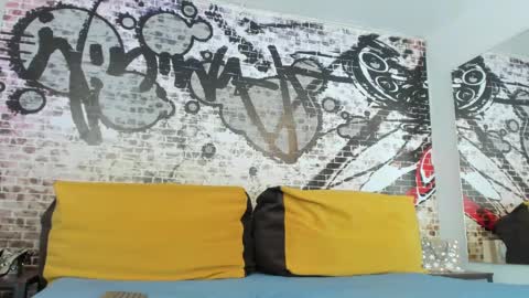 Miley hurtado online show from 02.13.25