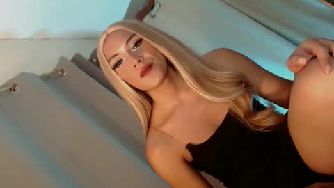 Snapshot of itsapril99913551 chatting on 02.17.26 April online show from 02.17.26