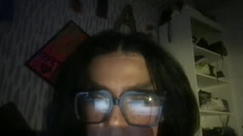 Snapshot of itsariessecrets chatting on 09.26.25 itsariessecrets online show from 09.26.25