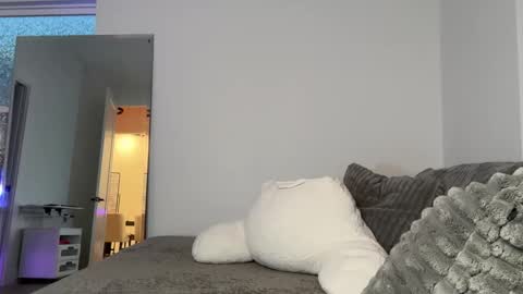 Snapshot of itscaylawatsun chatting on 11.20.25 itscaylawatsun online show from 11.20.25