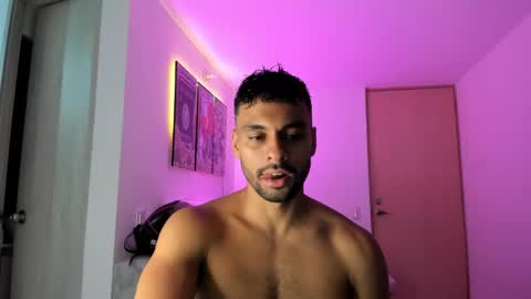 Snapshot of itsgeo1111 chatting on 02.18.25 CALL ME GEO online show from 02.18.25