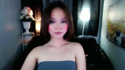 Snapshot of itsme_liza chatting on 04.22.26 itsme_liza online show from 04.22.26