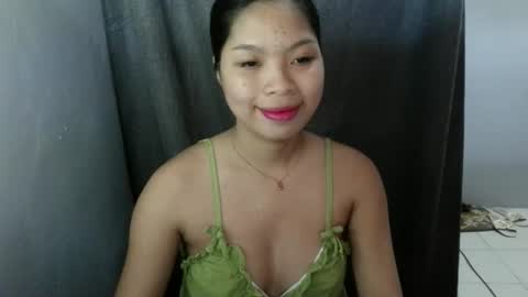 Snapshot of itsme_yourgurlliza chatting on 05.29.26 LIZA online show from 05.29.26