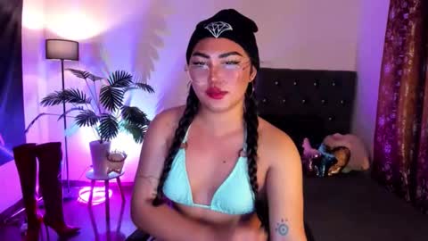 itsmemoiraa69 online show from 04.13.26