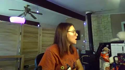 ItsMeSophie X online show from 10.30.25