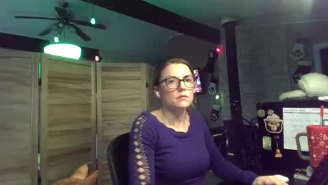 ItsMeSophie X online show from 11.20.25