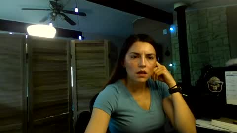 ItsMeSophie X online show from 06.25.26