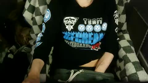 itsnotliam834 online show from 11.19.25