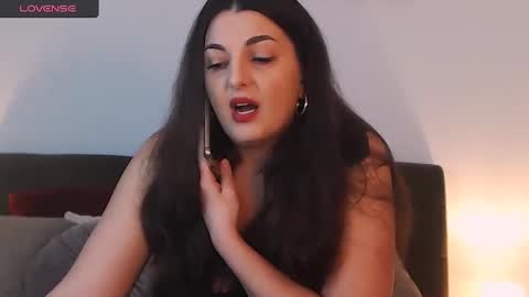 Melissa Khaan online show from 12.08.24