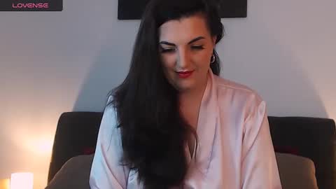 Melissa Khaan online show from 12.29.24