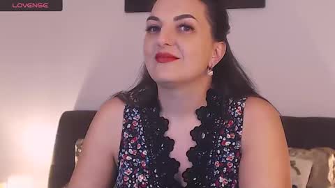 Melissa Khaan online show from 01.09.25