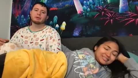 Itty Bitty  Big Poppa online show from 03.11.25