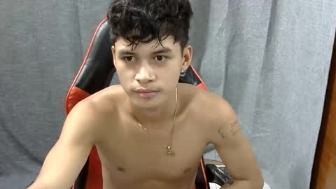 itzme_john online show from 04.07.26