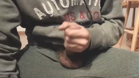 Snapshot of iuuuf2 chatting on 02.16.26 Iuuuf2 or Samel online show from 02.16.26