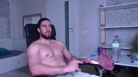 IvanHydee online show from 09.10.25