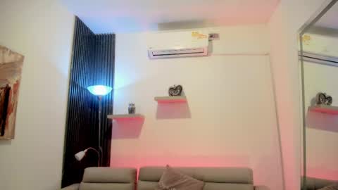 ivania_lua online show from 04.11.26