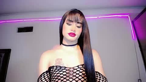 Snapshot of ivannahot23 chatting on 02.28.25 ivannahot23 online show from 02.28.25