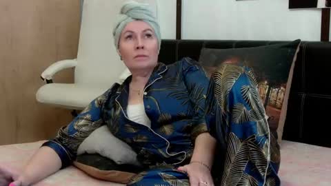 Snapshot of ivettasplash chatting on 05.25.26 IrennaSplash online show from 05.25.26