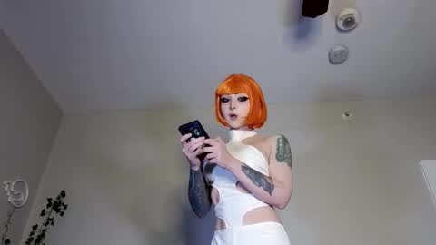 Ivey and James online show from 02.11.26