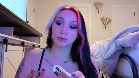 ivey jade online show from 11.01.25