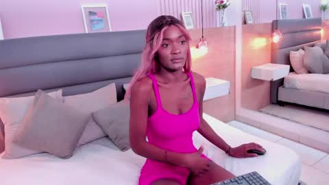 Ivonne Duval  online show from 04.04.26