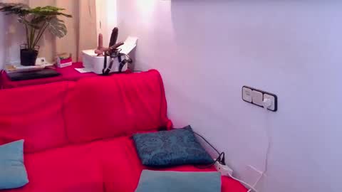 ivonneanddom online show from 06.05.26